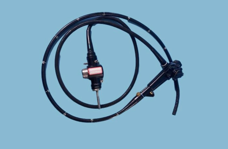 Olympus-CF-230I-video-colonoscope-02