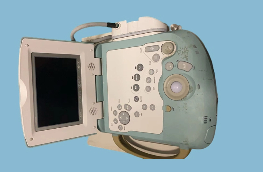 SU-8000