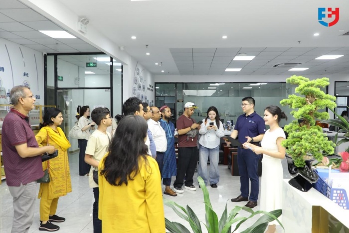 visit-exchange-with-medical-experts-from-bangladesh03.jpg